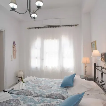 Seaview Beautiful House With 2 Bedrooms In Molos * Páros